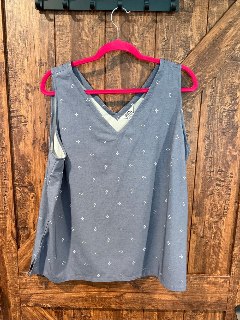 Eddie Bauer Light Blue V-Neck Eyelet Tank